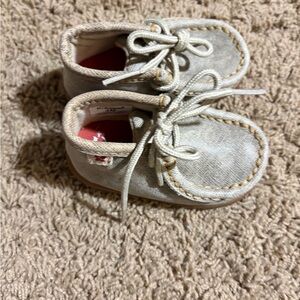 Twisted X Kids Tan Moccasin Boots size 3M